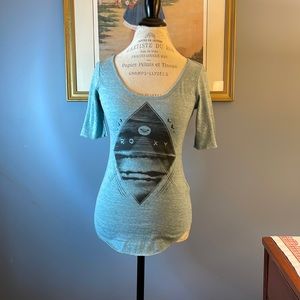 Roxy Green scoop neck t-shirt